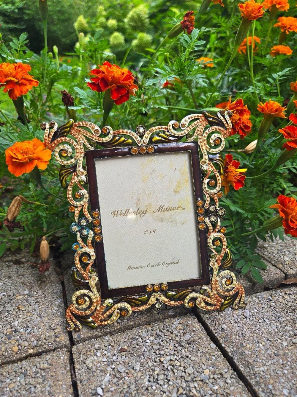 Wellesley Manor add luxurious
